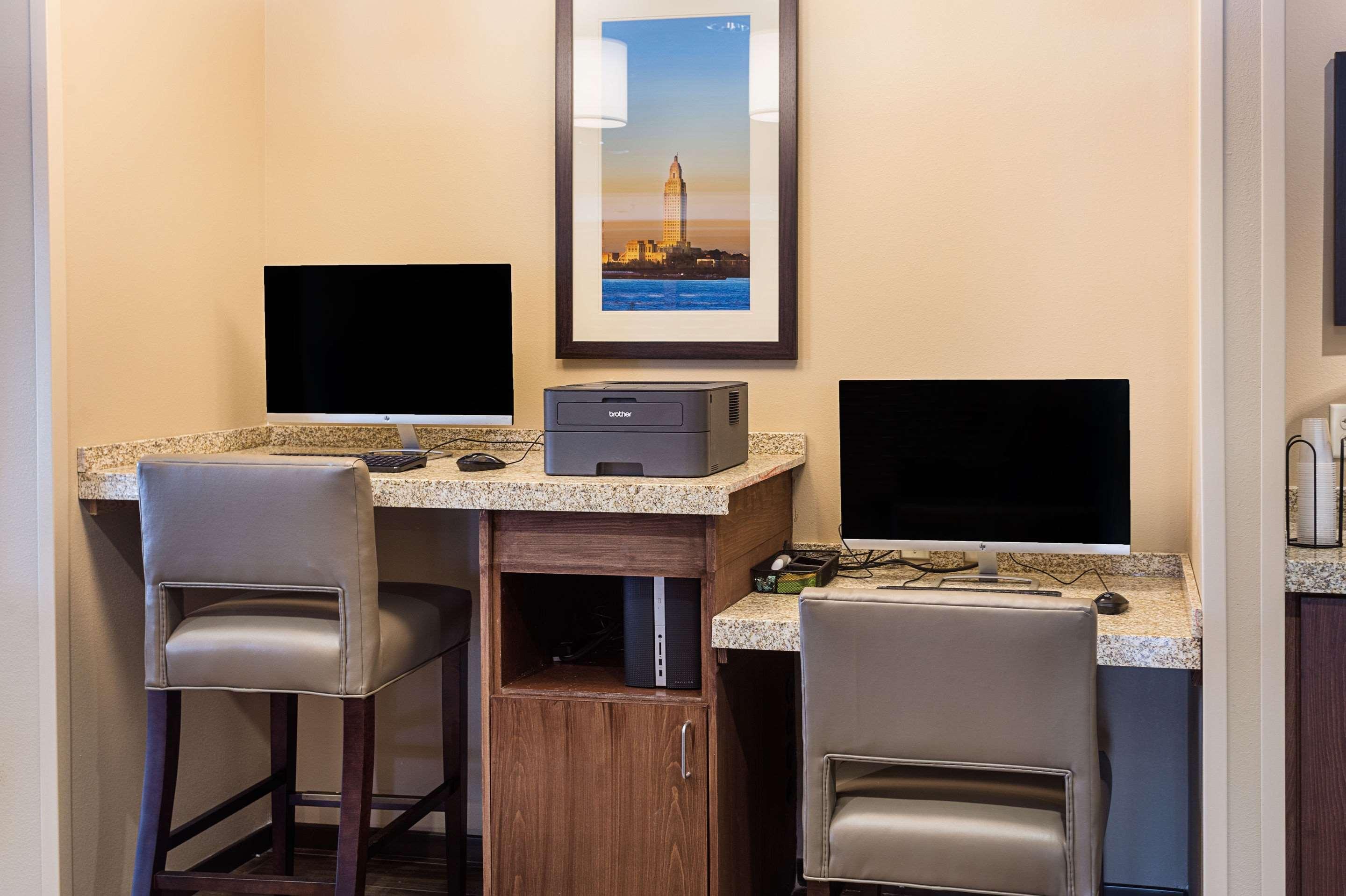 Comfort Inn & Suites Zachary Bagian luar foto