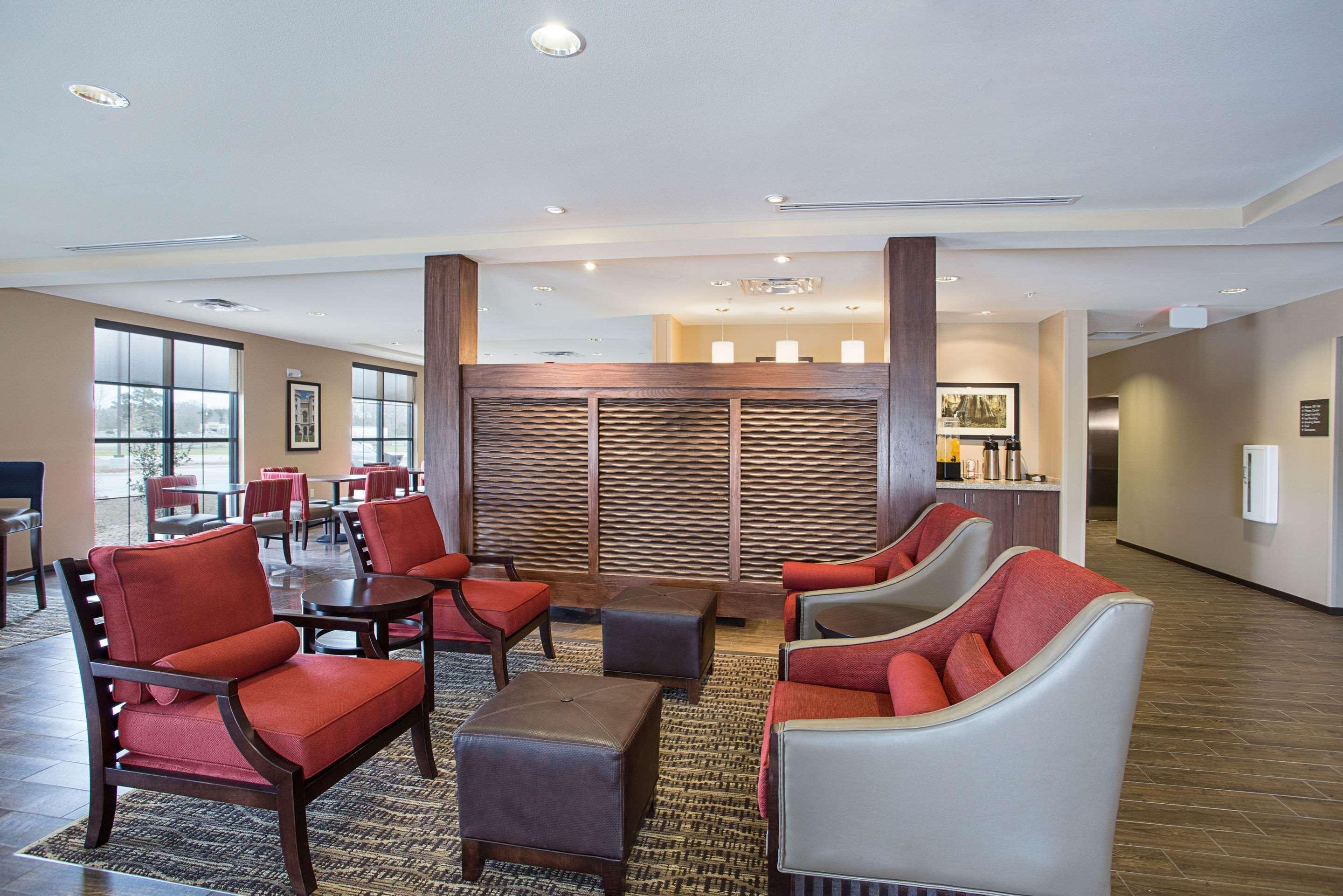 Comfort Inn & Suites Zachary Bagian luar foto
